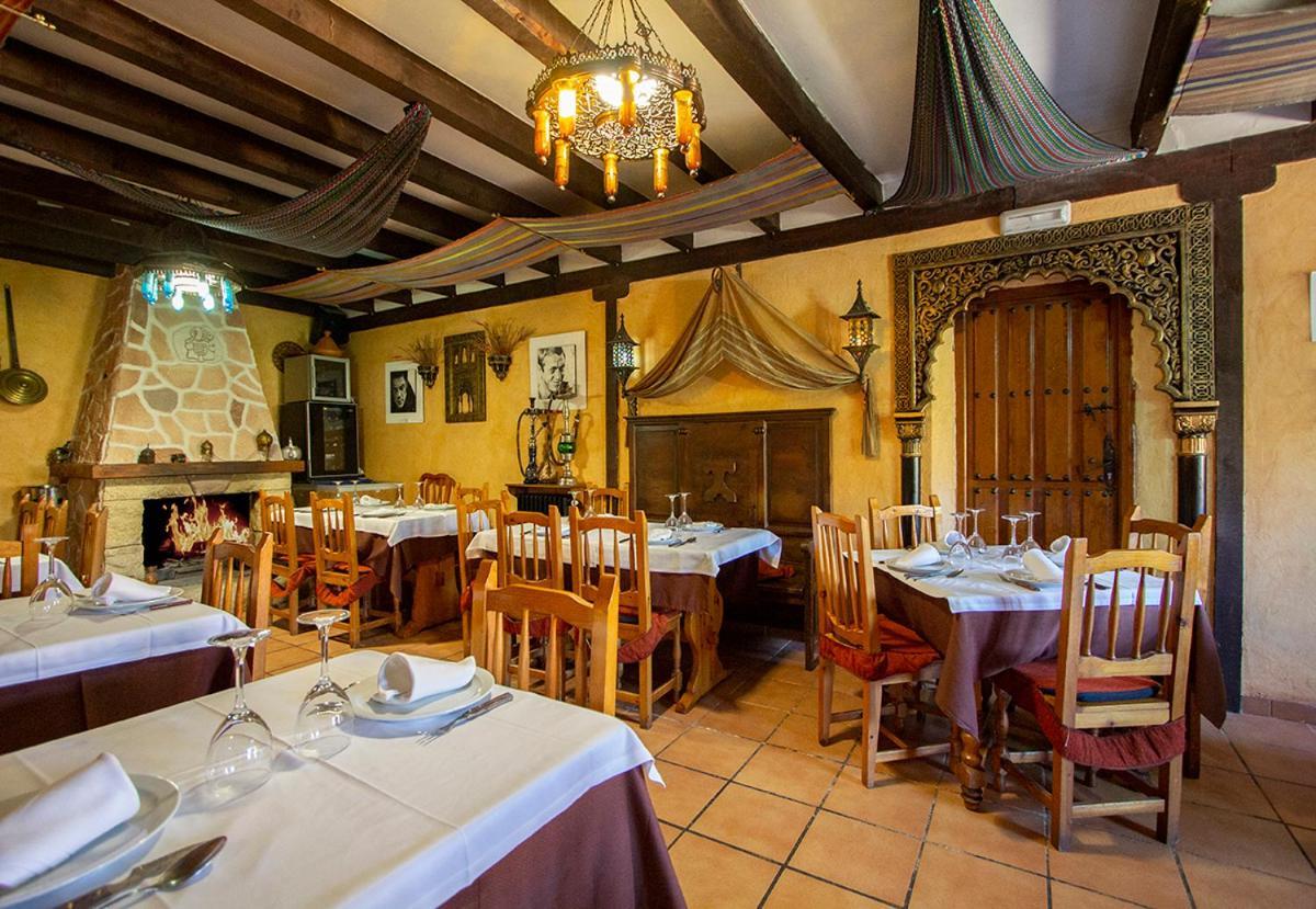 Hotel Rural Calatañazor Esterno foto