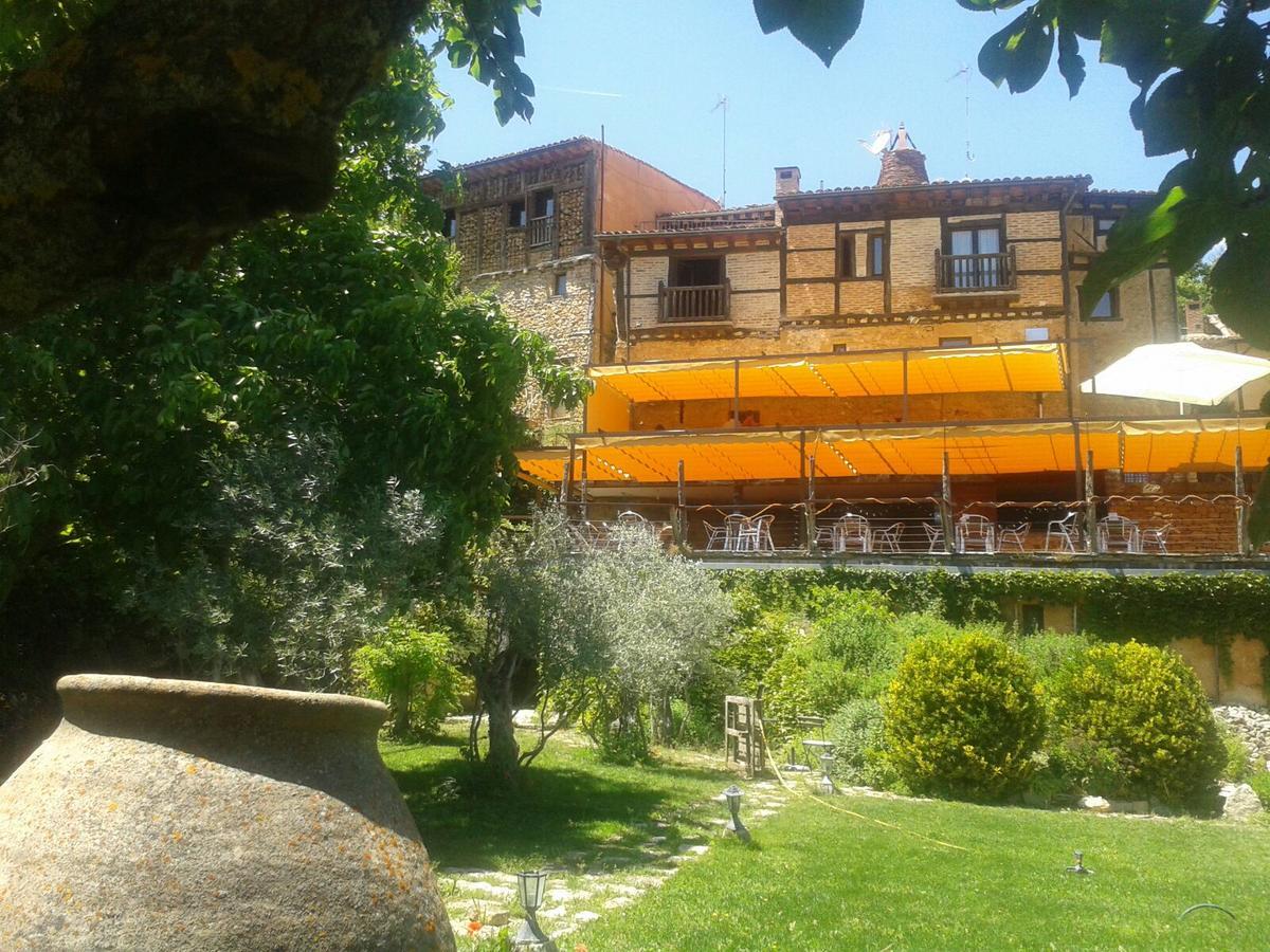 Hotel Rural Calatañazor Esterno foto